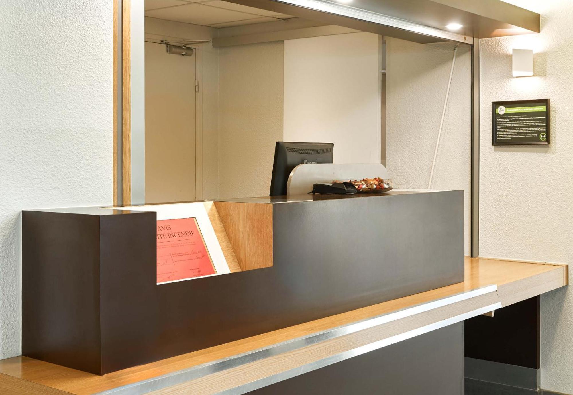 Hotel Montlhery Linas
